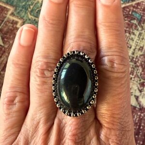 Black Oval Ring